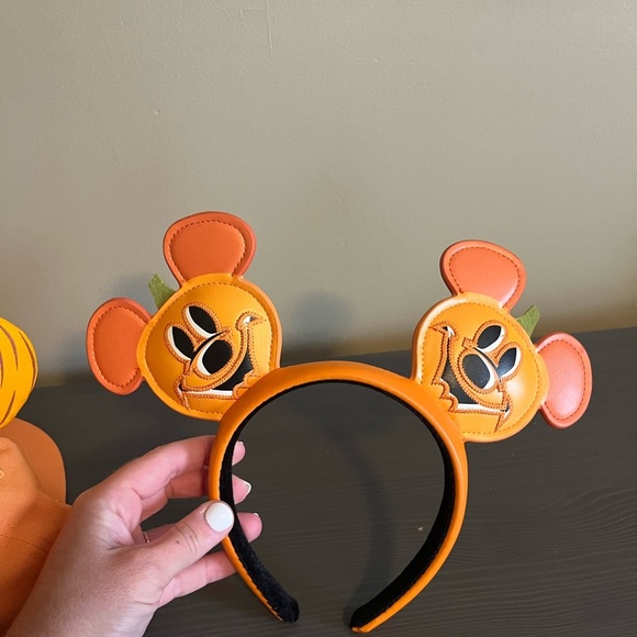 Disney Parks Halloween Mickey Pumpkin Ears and Halloween Hat Bundle main image 8